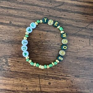 Taylor Swift Friendship Bracelet